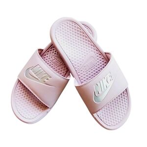 Nike Women's Gymnastics Shoe Sandals Size 9